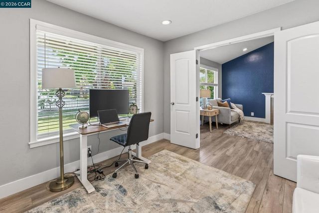 1513 Rue Avati, San Jose, CA 95131