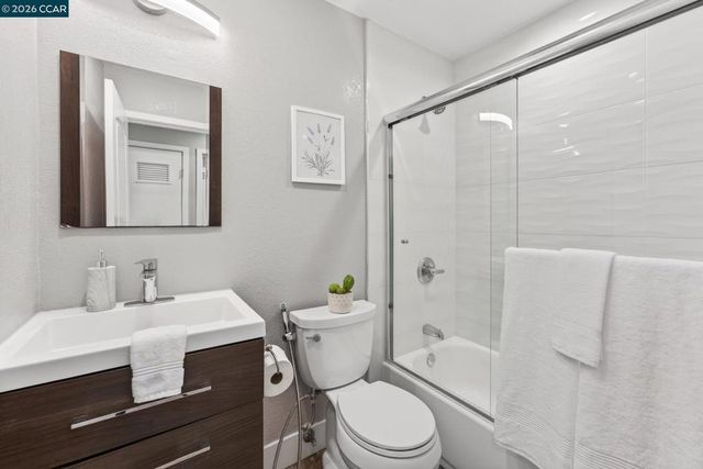 1513 Rue Avati, San Jose, CA 95131