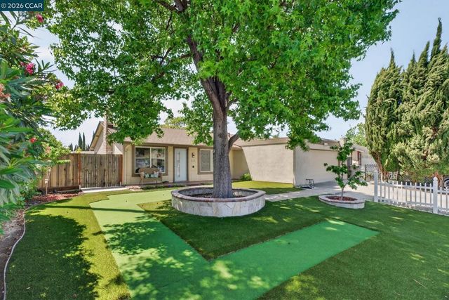 1513 Rue Avati, San Jose, CA 95131