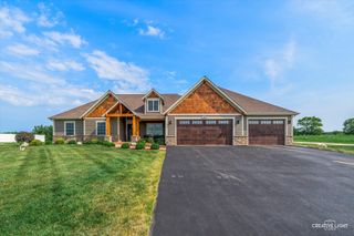 10887 Brandenburg Way, Yorkville, IL 60560