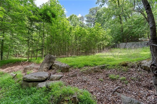 1340 W Garmon Road, Sandy Springs, GA 30327