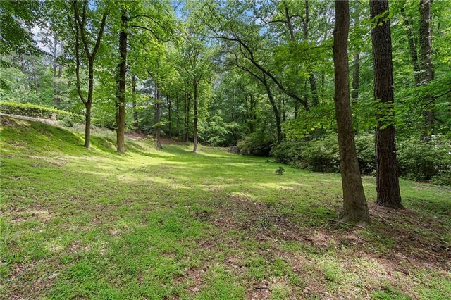 1340 W Garmon Road, Sandy Springs, GA 30327
