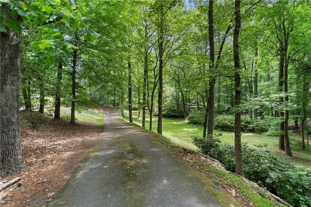 1340 W Garmon Road, Sandy Springs, GA 30327