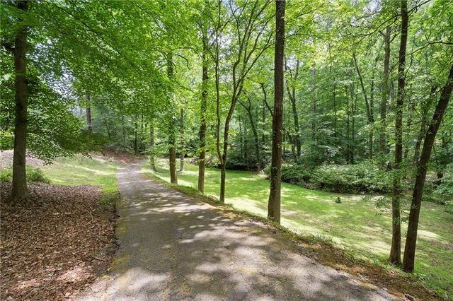 1340 W Garmon Road, Sandy Springs, GA 30327
