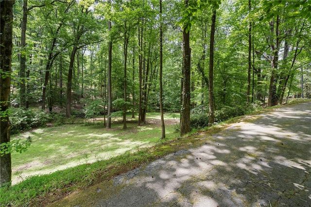 1340 W Garmon Road, Sandy Springs, GA 30327