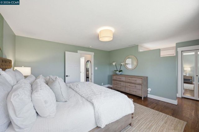 1739 Woodcrest Dr, Concord, CA 94521