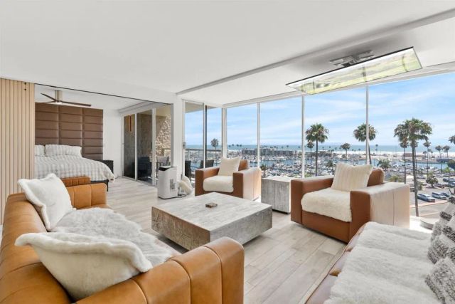 1200 Harbor Drive North 4B, Oceanside, CA 92054