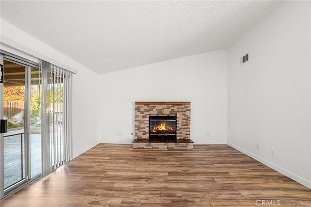 1549 Agate, Colton, CA 92324