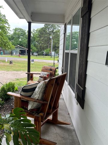 200 Lakeside Drive, West Tawakoni, TX 75474