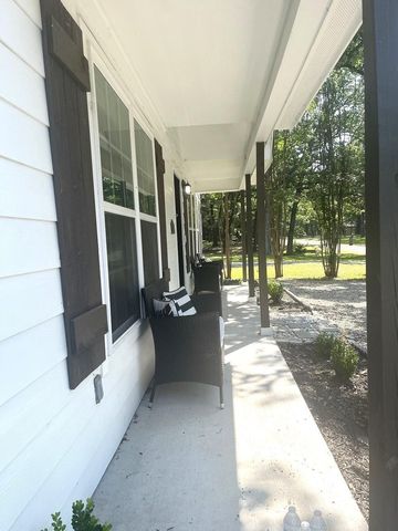 200 Lakeside Drive, West Tawakoni, TX 75474