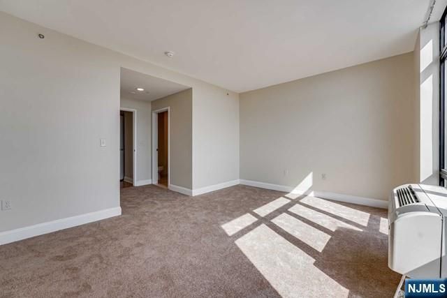 29 1st Street 401, Hackensack, NJ 07601