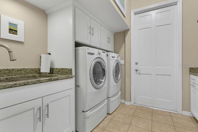 8717 ELLESMERE PLACE, Orlando, FL 32836