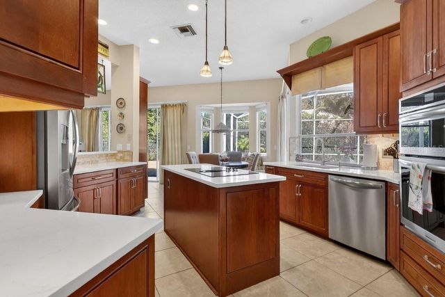 8717 ELLESMERE PLACE, Orlando, FL 32836