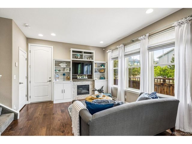 11053 E 28th Pl, Denver, CO 80238