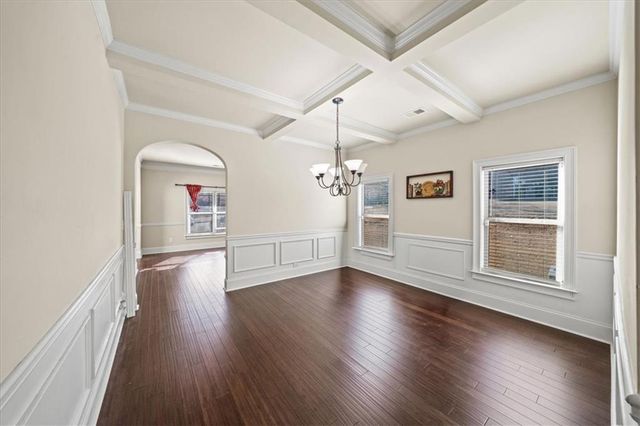 104 SHIMMERING WATERS Lane, Fayetteville, GA 30214