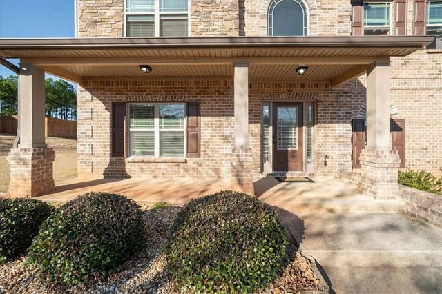 104 SHIMMERING WATERS Lane, Fayetteville, GA 30214