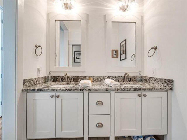 20 Redbud Lane B, Carlton Landing, OK 74432