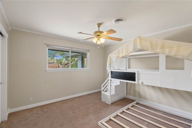 332 Poenisch Dr, Corpus Christi, TX 78412