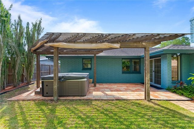 332 Poenisch Dr, Corpus Christi, TX 78412