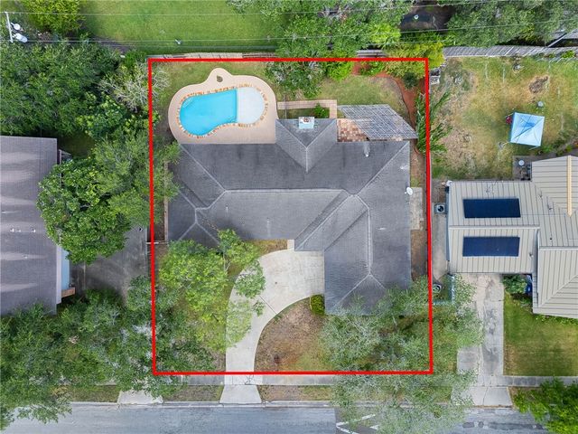 332 Poenisch Dr, Corpus Christi, TX 78412