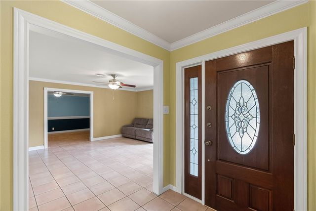 332 Poenisch Dr, Corpus Christi, TX 78412