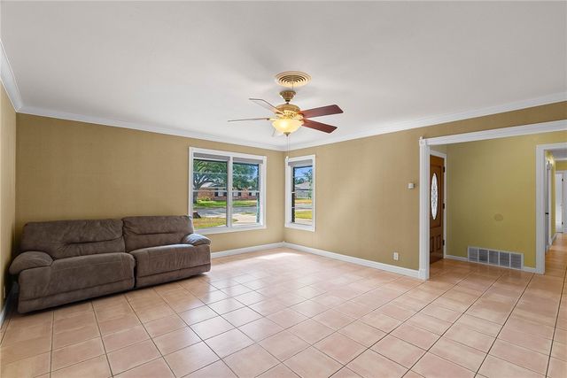 332 Poenisch Dr, Corpus Christi, TX 78412