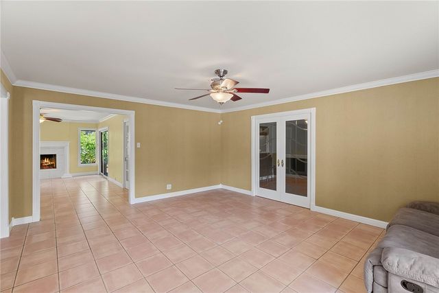 332 Poenisch Dr, Corpus Christi, TX 78412
