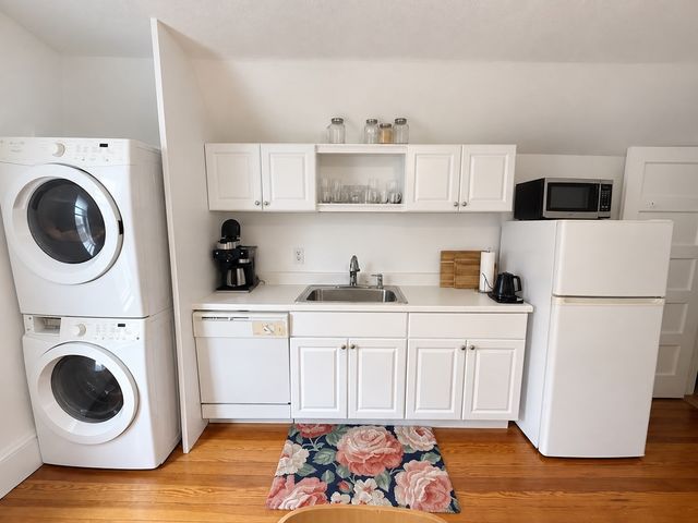 117 Rogers Ave 3, Somerville, MA 02144