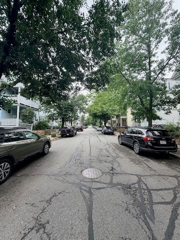 117 Rogers Ave 3, Somerville, MA 02144