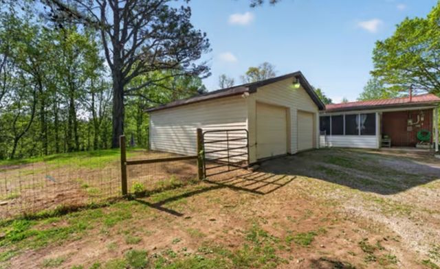 17015 Nashville Hwy, Buffalo Valley, TN 38548