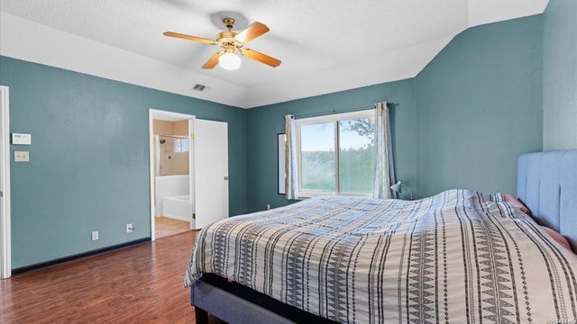 7942 LAS OLAS BLVD, San Antonio, TX 78250
