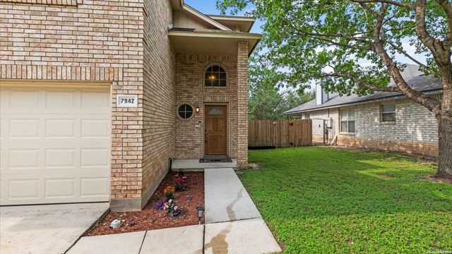7942 LAS OLAS BLVD, San Antonio, TX 78250