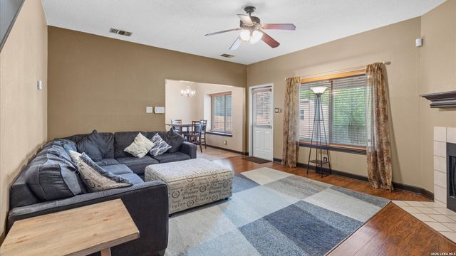 7942 LAS OLAS BLVD, San Antonio, TX 78250