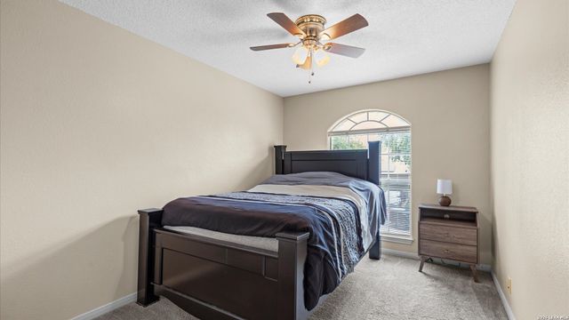 7942 LAS OLAS BLVD, San Antonio, TX 78250
