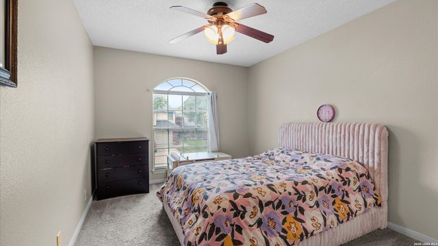 7942 LAS OLAS BLVD, San Antonio, TX 78250