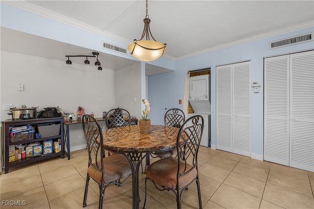 12501 McGregor BLVD 8, Fort Myers, FL 33919