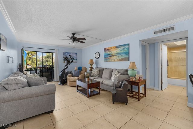 12501 McGregor BLVD 8, Fort Myers, FL 33919