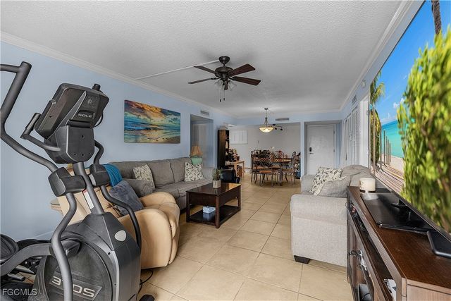 12501 McGregor BLVD 8, Fort Myers, FL 33919