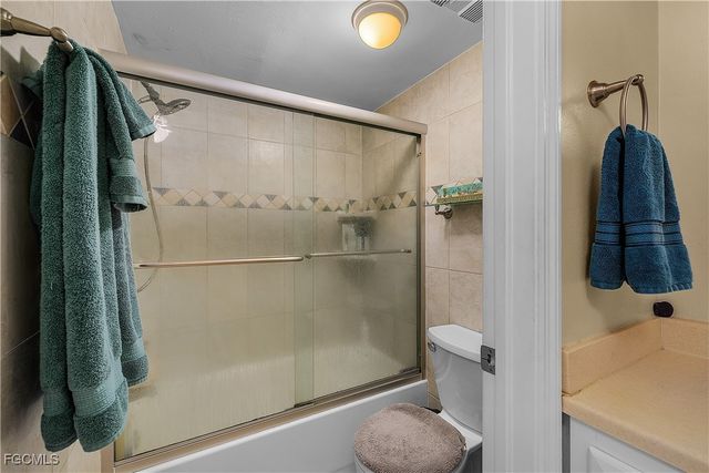 12501 McGregor BLVD 8, Fort Myers, FL 33919