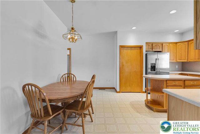 239 36th Street, Allentown City, PA 18104