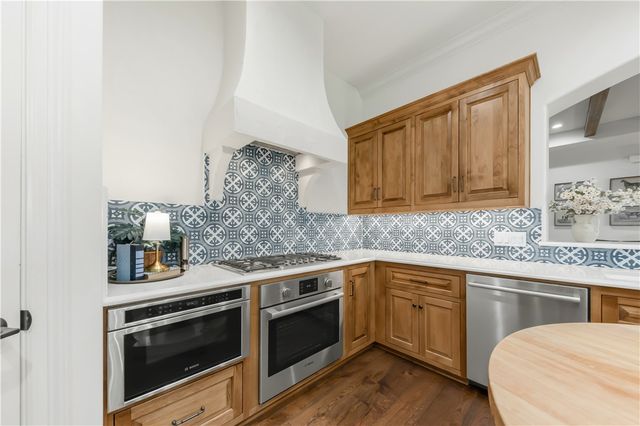 4231 Villaggio Court, Bryan, TX 77802