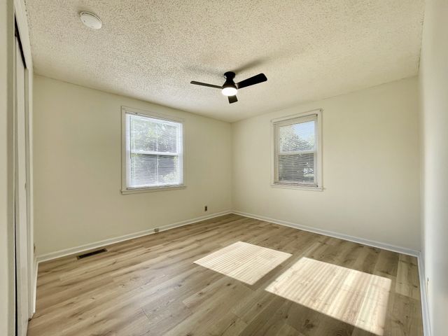 603 Colfax Dr, Nashville, TN 37214