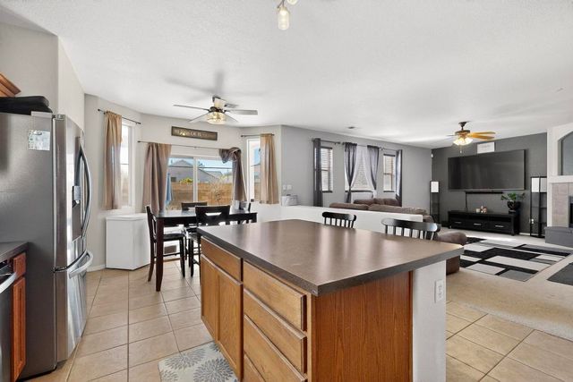 1464 Peppoli Loop SE, Rio Rancho, NM 87124