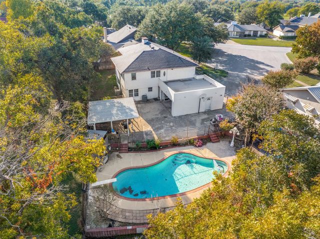 3844 Diamond Loch W, North Richland Hills, TX 76180