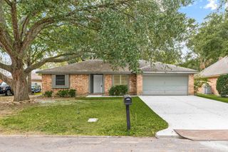 1806 Cedar Drive, Richmond, TX 77469