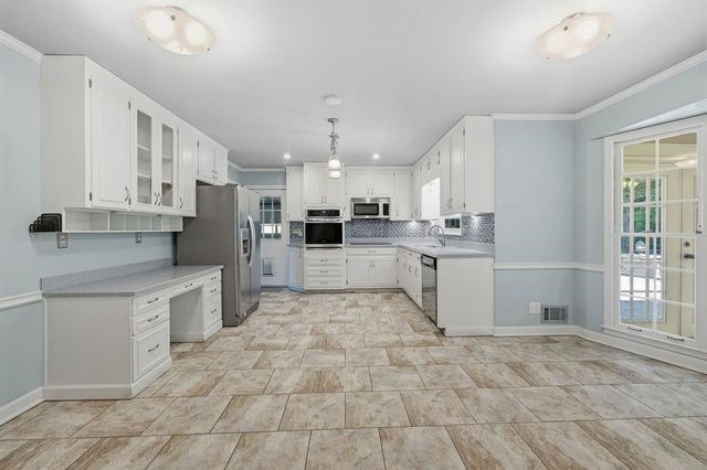 5607 Coronation Court, Dunwoody, GA 30338
