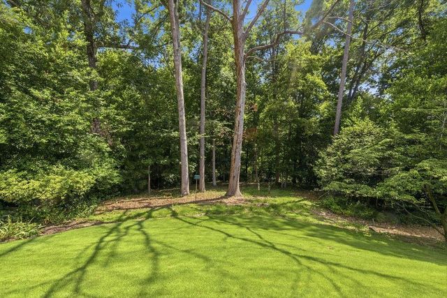 5607 Coronation Court, Dunwoody, GA 30338