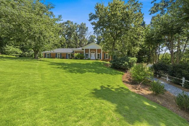 5607 Coronation Court, Dunwoody, GA 30338