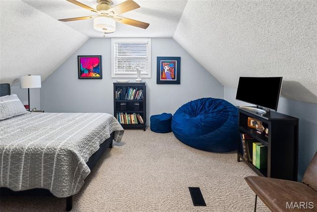 116 Thomas Ter, Edwardsville, IL 62025