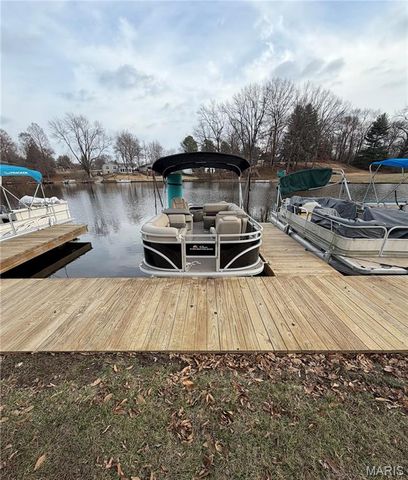 116 Thomas Ter, Edwardsville, IL 62025